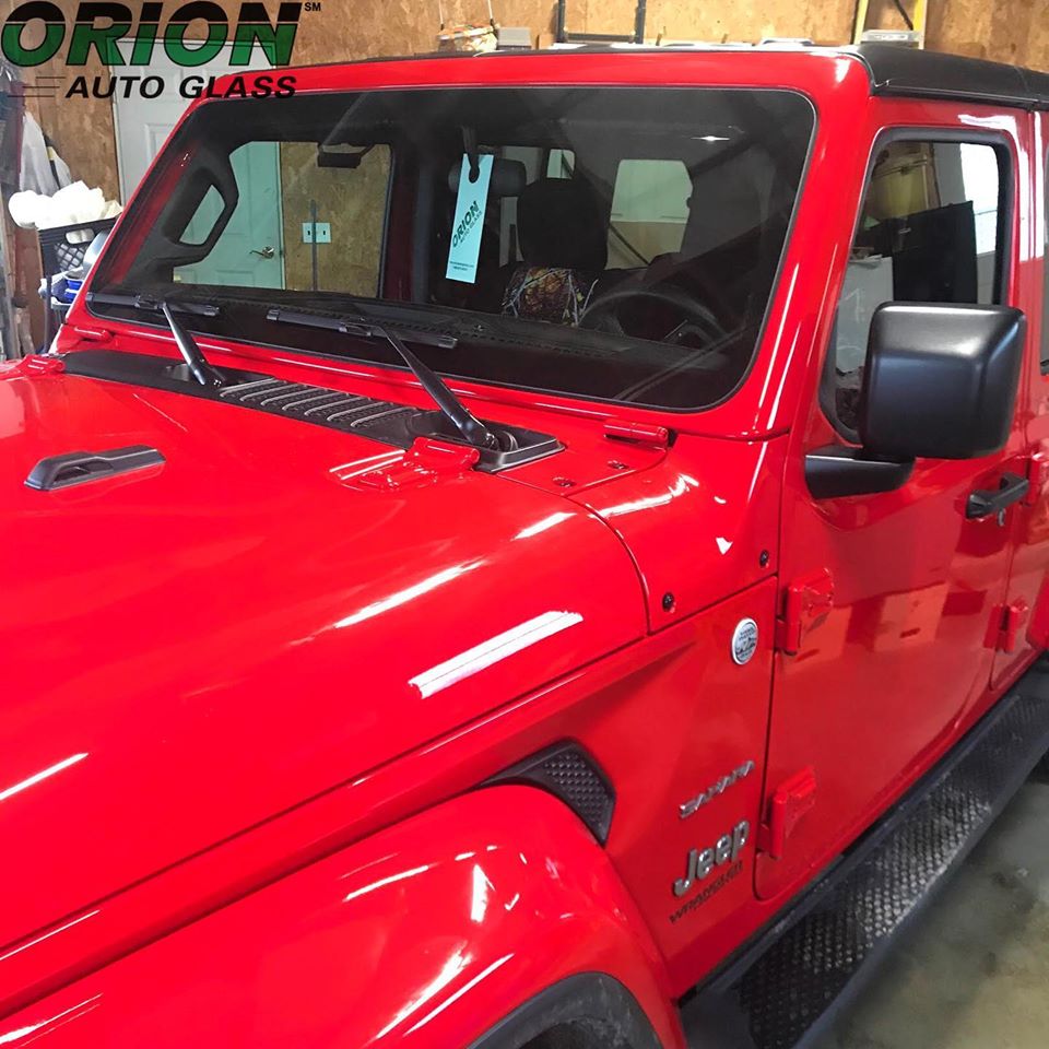 Red Jeep, windshield replacement